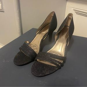 ALFANI HEELS! Size 9.5M
